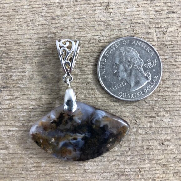 Calico Banded Agate Necklace Pendant - Picture 2 of 5